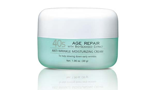 merk pelembab untuk kulit kering dan berjerawat, BIOKOS Age Repair Anti Wrinkle Moisturizing Cream